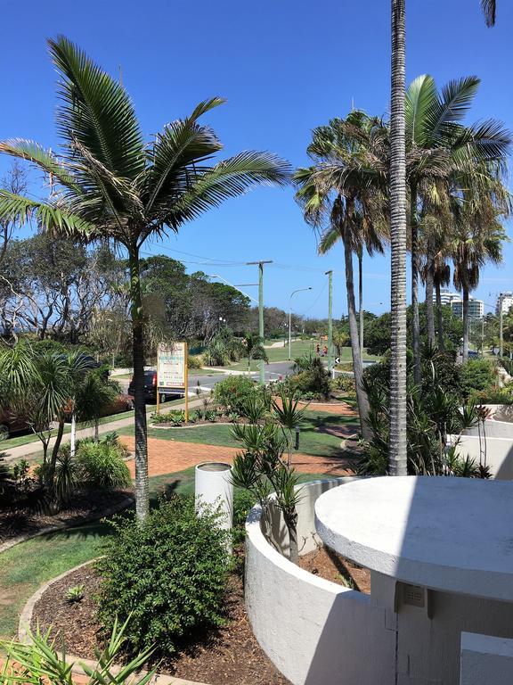 Camargue Beachfront Apartments Maroochydore Exterior foto